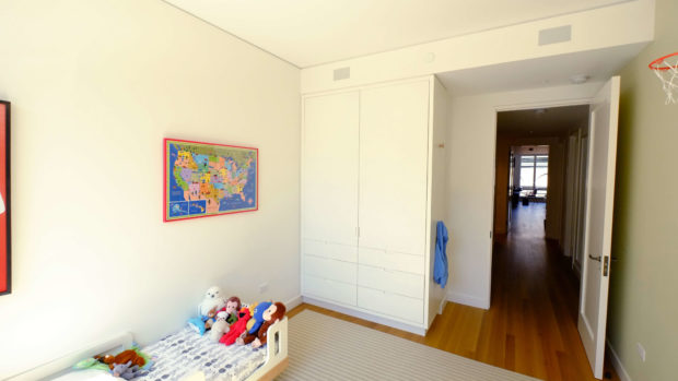Chelsea 5-Bedroom Apt Kids Room
